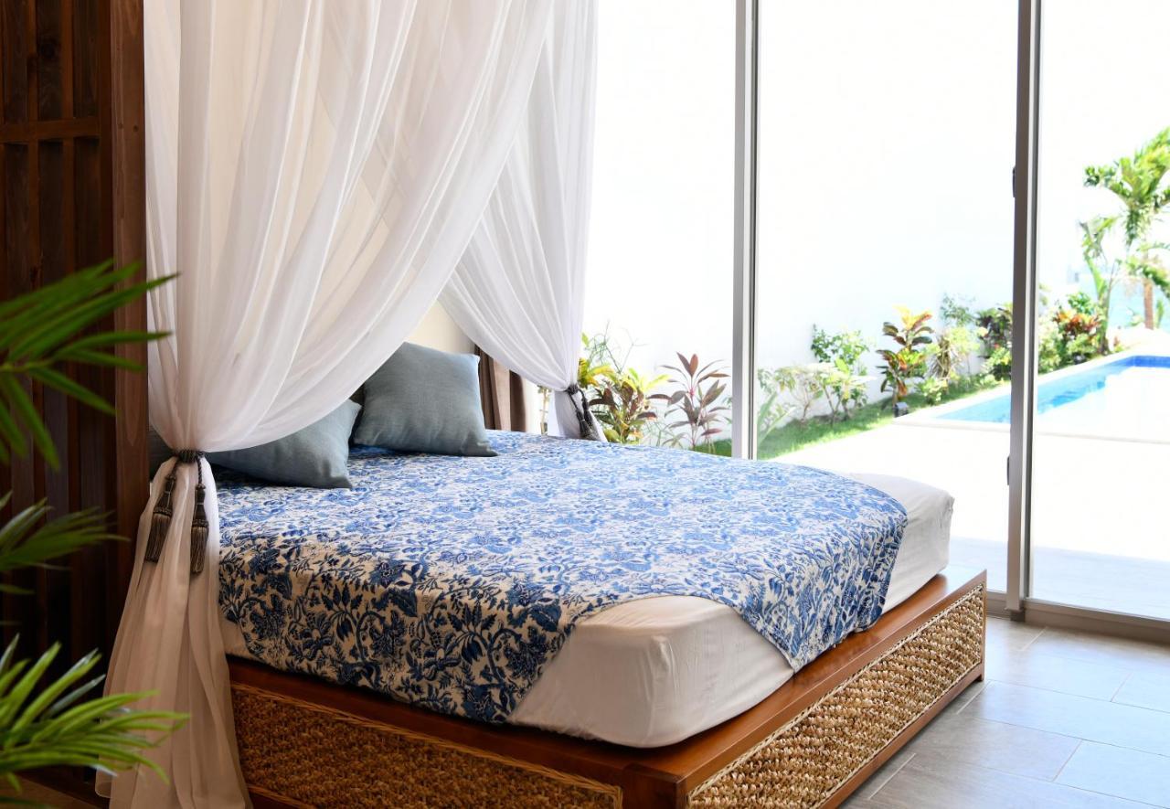 เฟลิซ วิลลา สวีท มิยะโกะจิมะ อุเอะโนะ Villa Miyakojima  ภายนอก รูปภาพ