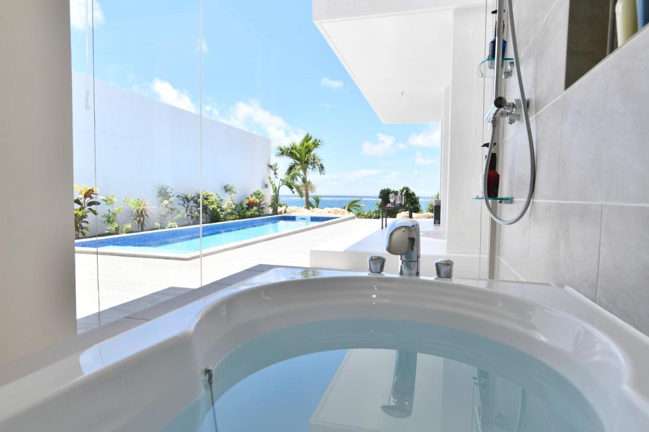เฟลิซ วิลลา สวีท มิยะโกะจิมะ อุเอะโนะ Villa Miyakojima  ภายนอก รูปภาพ