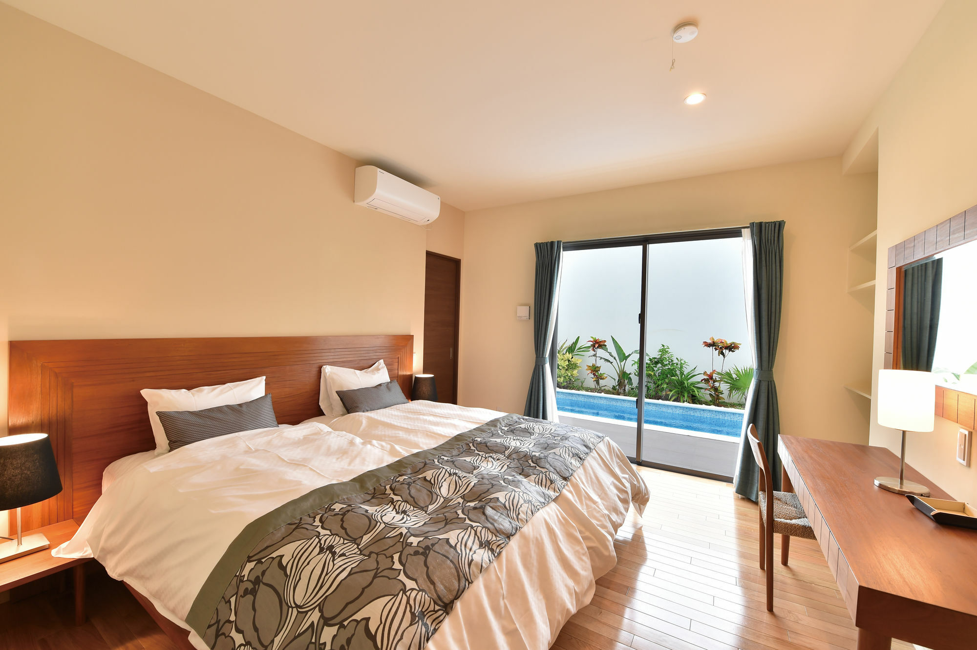 เฟลิซ วิลลา สวีท มิยะโกะจิมะ อุเอะโนะ Villa Miyakojima  ภายนอก รูปภาพ